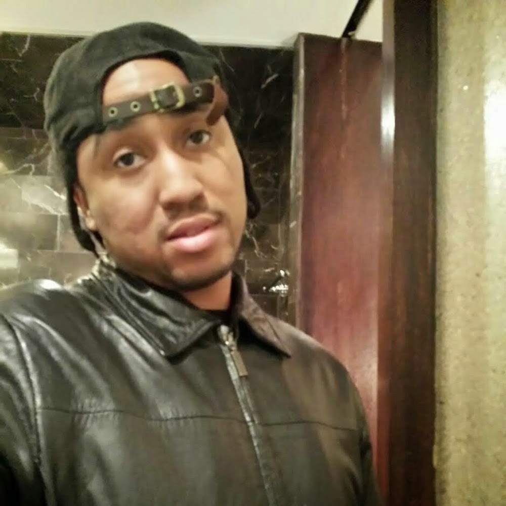 Meet your Posher, Ray